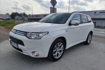 Mitsubishi Outlander 2.0 4WD Plug-In Hybrid